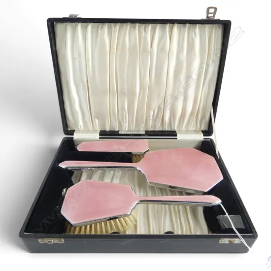 VINTAGE CASED GUILLOCHE ENAMEL 3 PCE VANITY SET