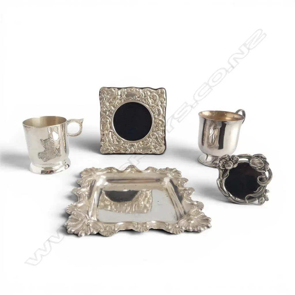 .925 SILVER FRAME, SMALER  METAL FRAME + 3 PCES OF SILVER PLATE  Image 1++