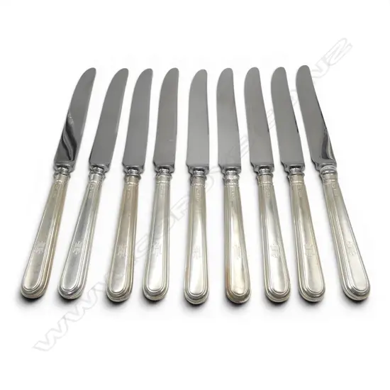 9 KNIVES w. STG SILVER HANDLES, GEORGE HOWSON, SHEFFIELD 1910 L.230mm