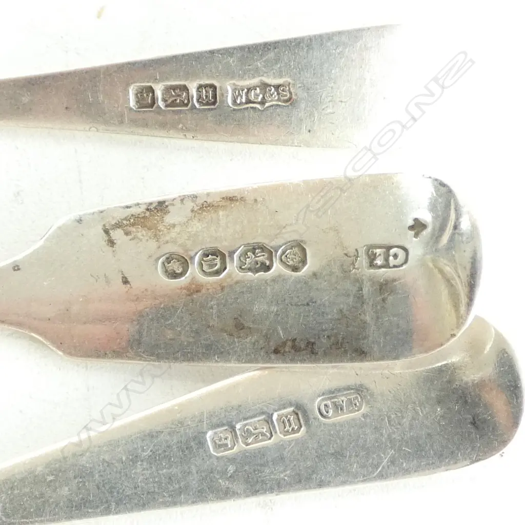 7 STG SILVER CUTLERY ITEMS 109gms Image 1++