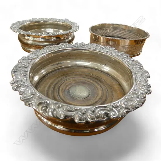 SILVER PLATED SALVER W.255mm