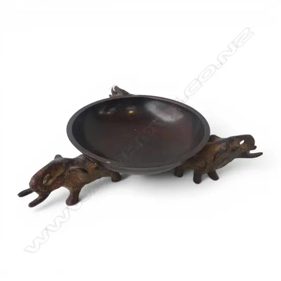 BRONZED METAL ELEPHANT DISH Dia.180mm