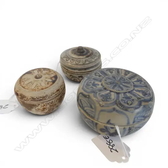 3 ANTIQUE SAWANKHALOK LIDDED CONTAINERS H.50mm