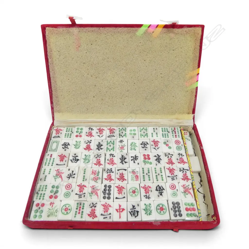 MAH JONG SET IN RED VELVET BOX W.335mm Image 1++