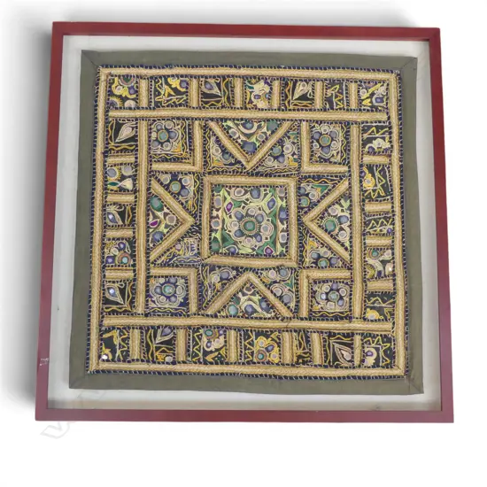 FRAMED FABRIC ARTWORK 640x640mm (750x750mm overall)