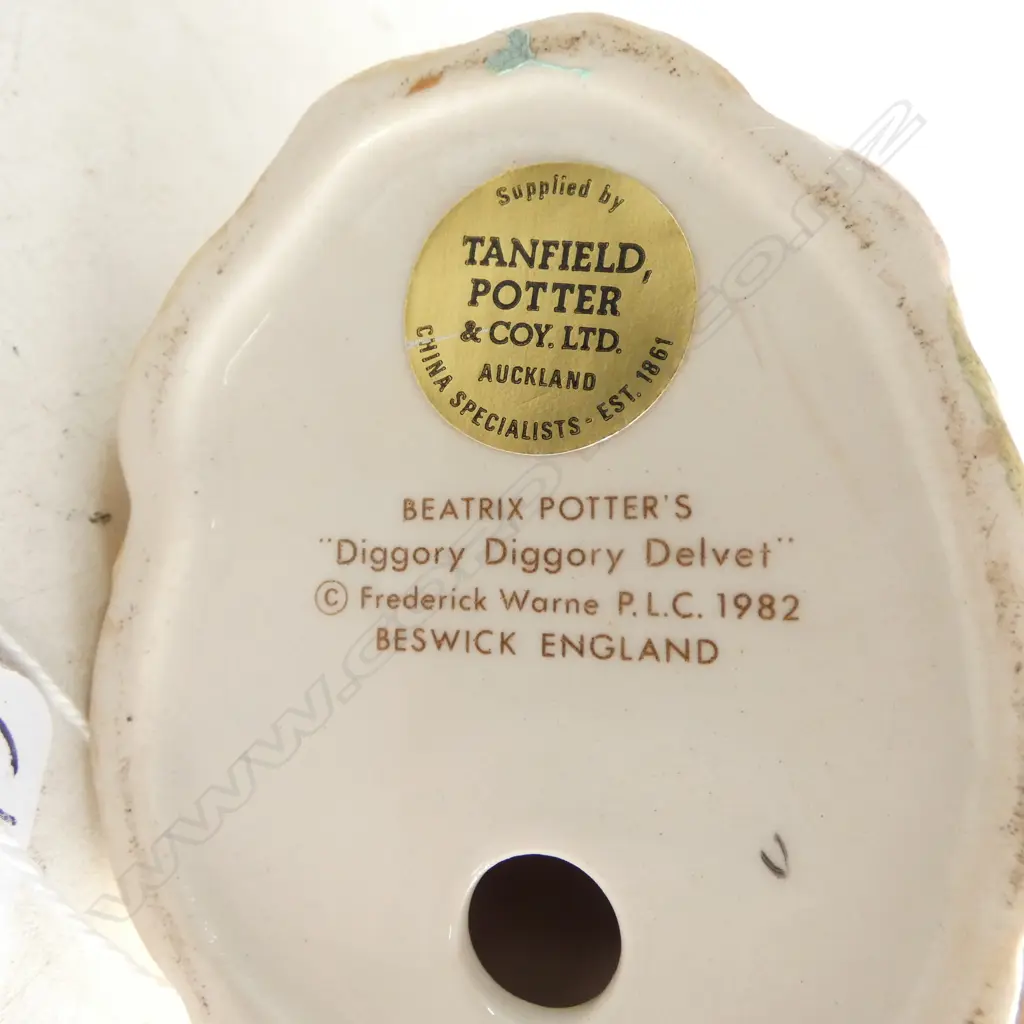 BESWICK BEATRIX POTTER 'Diggory Diggory Delvet', H70mm, brown backstamp 1973-1988 Image 1++