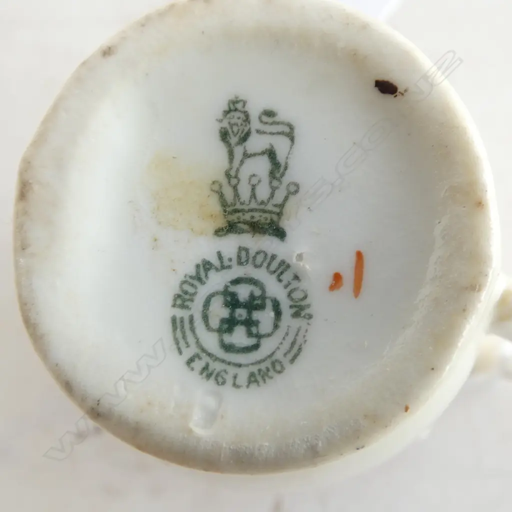 3 ROYAL DOULTON MINIATURES, CATTLE SCENES Image 1++