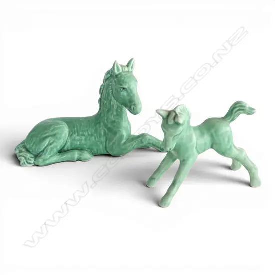 c1938/9 SYLVAC HORSE #1422 & FOAL#1334 H.120x210mm, H.100x120mm