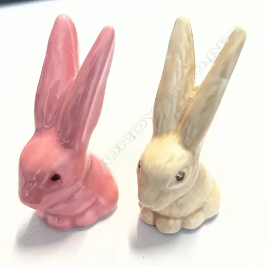 2 long eared SYLVAC BUNNIES. H.78mm.