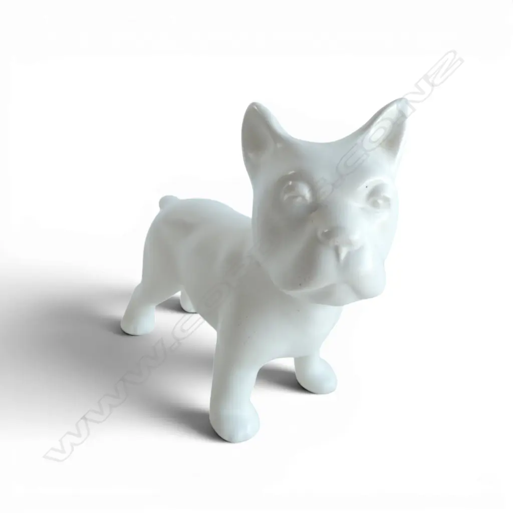 CROWN LYNN  HAND POTTED TIKI MARKED WHITE CHINA BULLDOG L130MM Image 1++