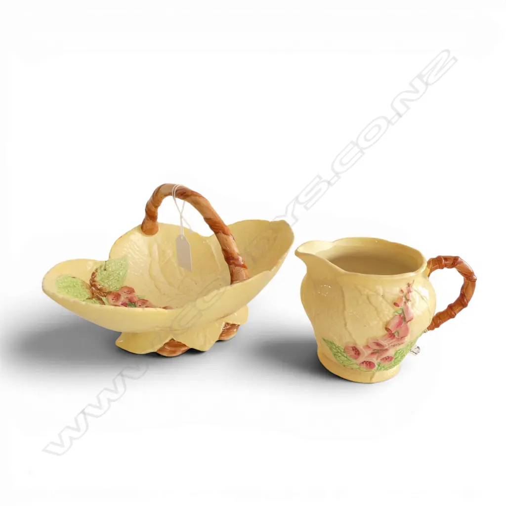 CARLTON WARE BASKET & JUG H.150mm Image 1++