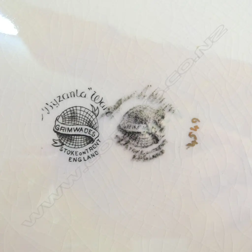 GRIMWADES FAIRY LUSTRE CABINET PLATE, Dia.250mm Image 1++