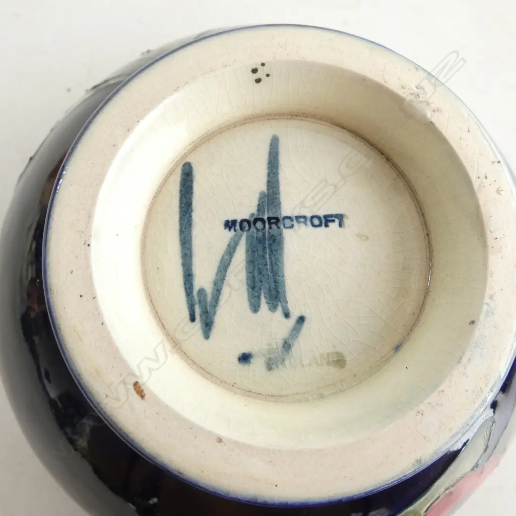MOORCROFT ORCHID BOWL SIGNED BY WALTER MOORCROFT, H.75MM D160MM Image 1++
