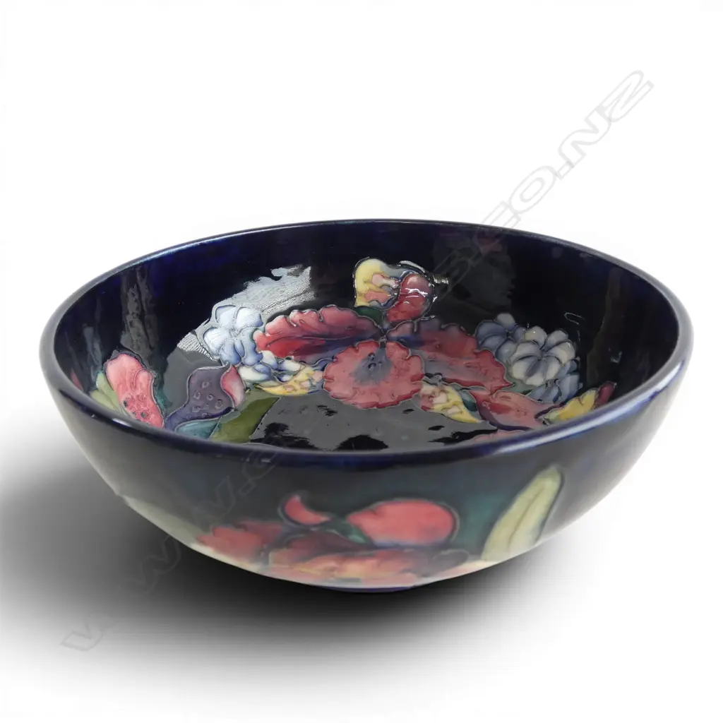 MOORCROFT ORCHID BOWL SIGNED BY WALTER MOORCROFT, H.75MM D160MM Image 1++