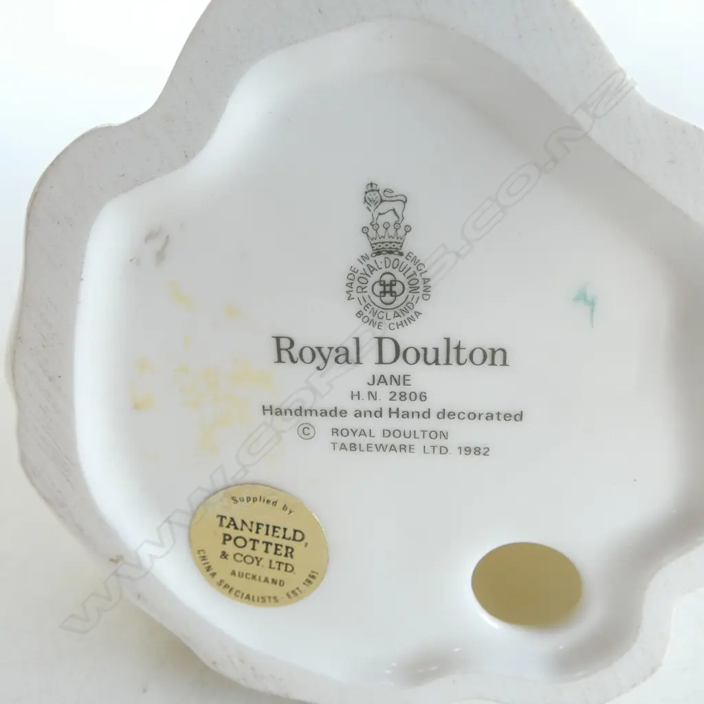 ROYAL DOULTON "JANE" FIGURINE H.210mm Image 1++