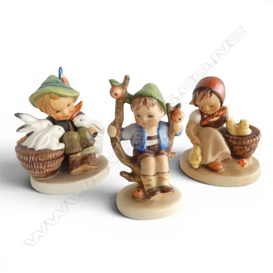 3 HUMMEL GOEBEL FIGURINES H.120mm