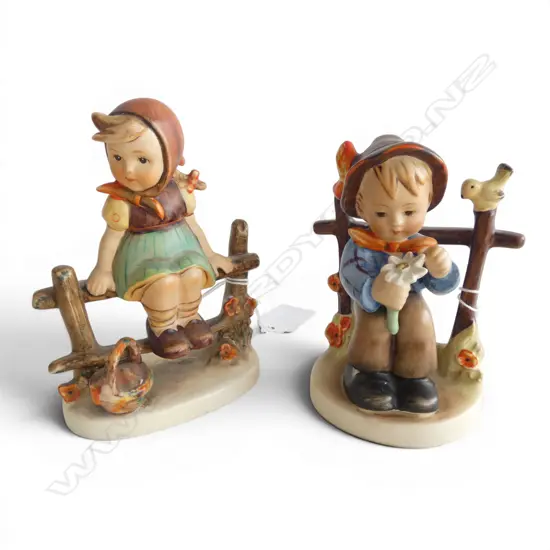2 HUMMEL GOEBEL FIGURINES H.130mm