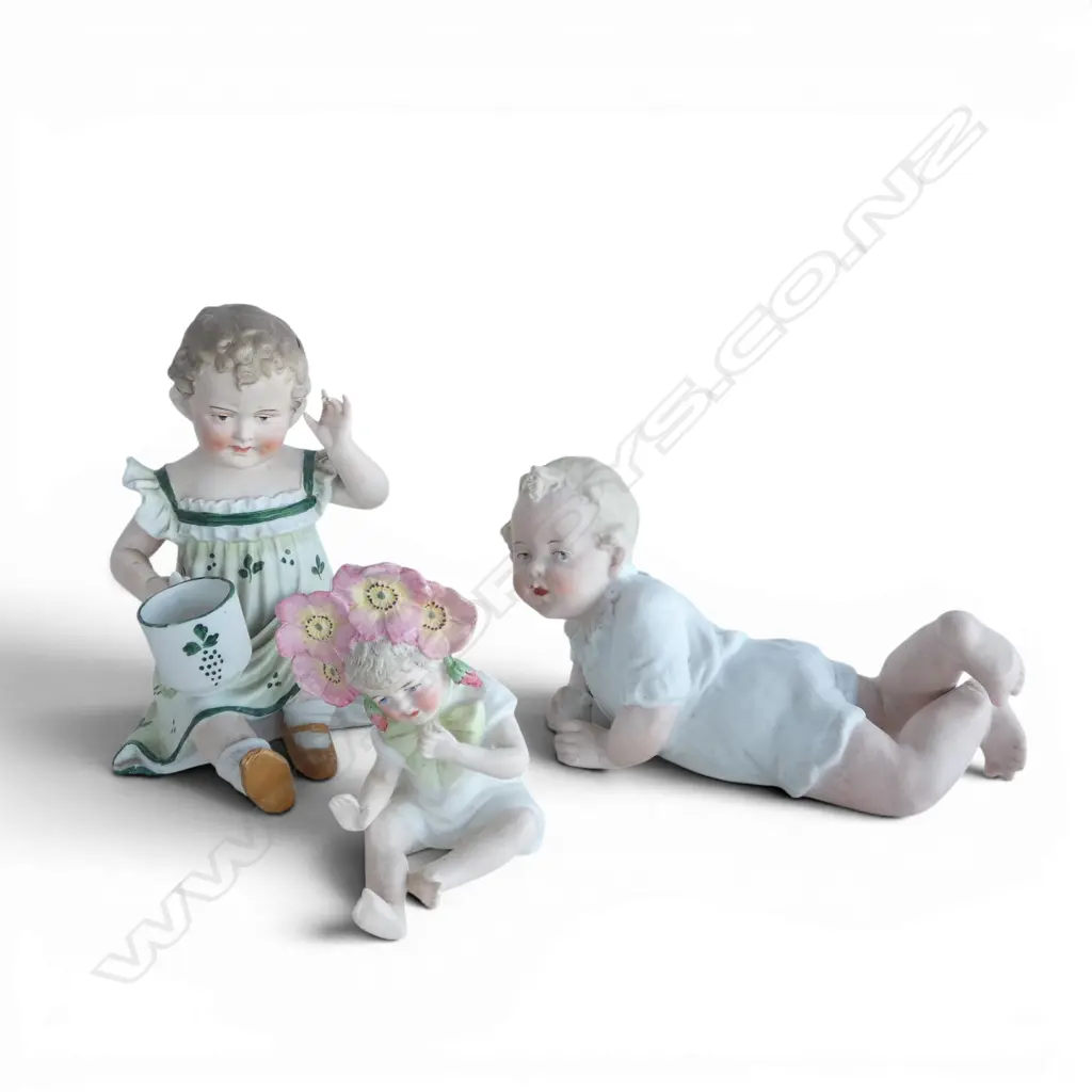 3 ANTIQUE BISCE CHINA PIANO DOLLS H180MM TALLEST Image 1++