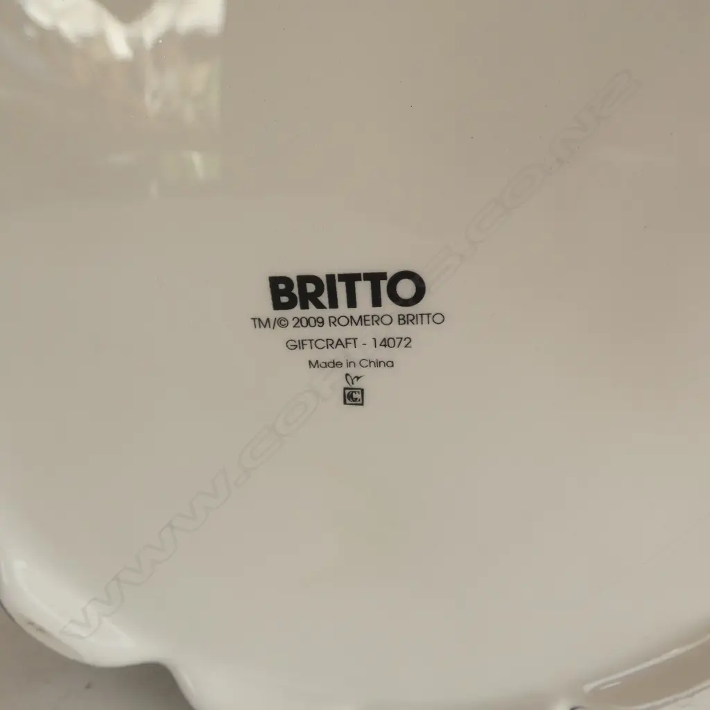 ROMERO BRITTO SIGNED BUTTERFLY TEAPOT H250MM Image 1++
