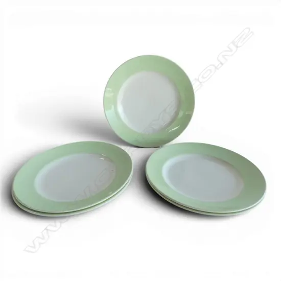 5 VINTAGE CROWN LYNN DINNER PLATES 