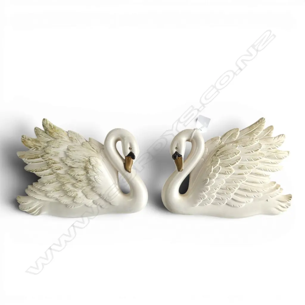 PAIR VTG 1968 WALL SWANS MILLER STUDIO U.S.A, L.250MM H.200MM Image 1++