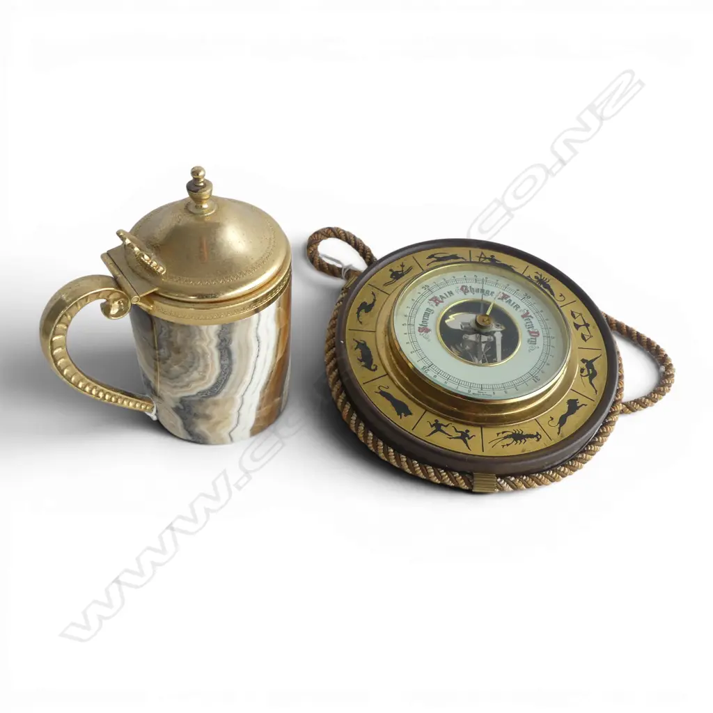 VINTAGE ZODIAC WALL BAROMETER DIA170MM & ITALIAN LIDDED ONYX TANKARD H150MM Image 1++