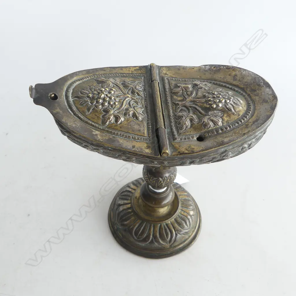 c.19thC ITALIAN LITURGICAL INCENSE BOAT W.150mm Image 1++