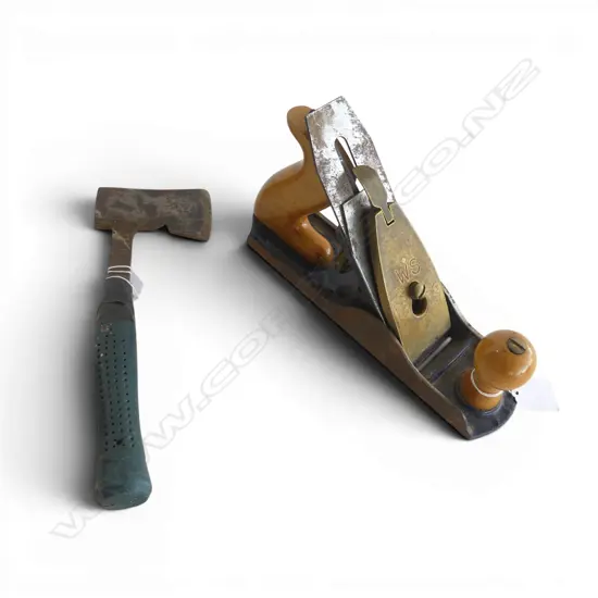 BOXED SW WOOD PLANE L270MM & HAND FORGED SMALL HATCHET L250MM