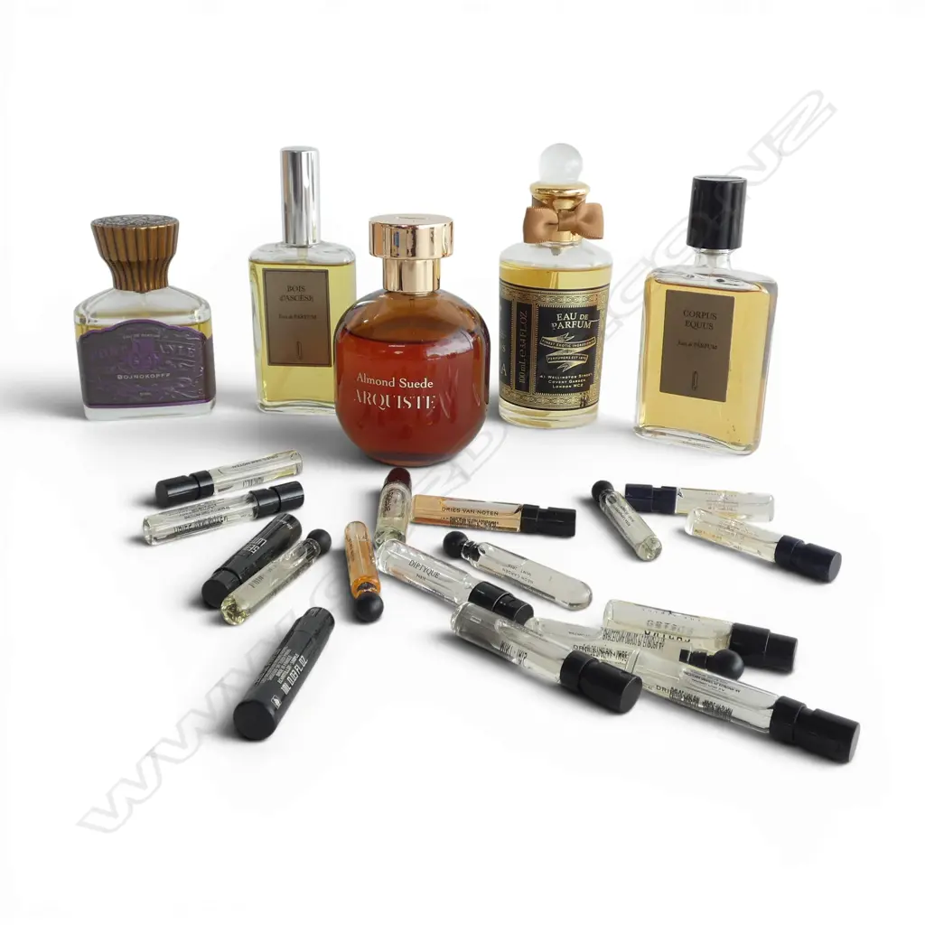 5 USED PERFUME BOTTLES + ASST. TESTERS Image 1++