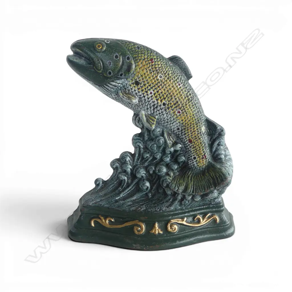 VINTAGE CAST IRON TROUT DOOR STOP WRIGHT STUDIOS, L.160MM H.180MM Image 1++