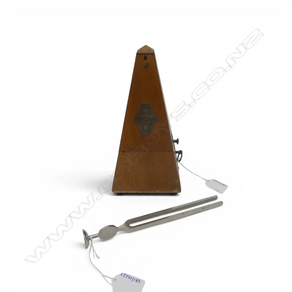 VINTAGE FRENCH METRONOME H230 & ENGLISH TUNING FORK L210MM Image 1++
