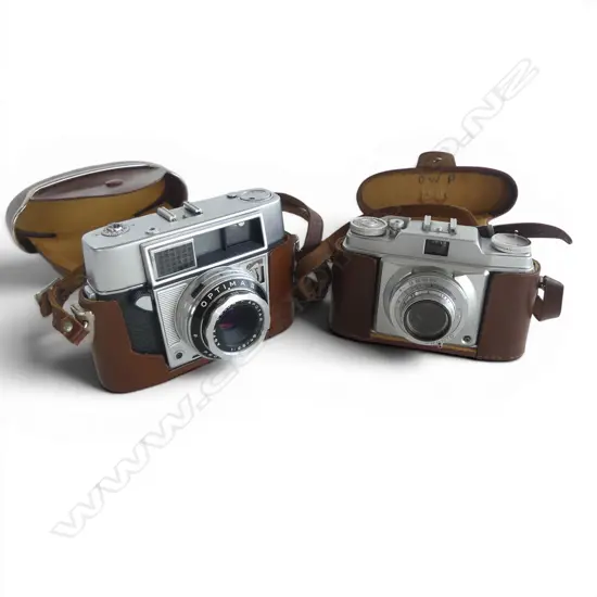 2 VINTAGE AGFA CAMERAS OPTIMA 2 & PRONTO