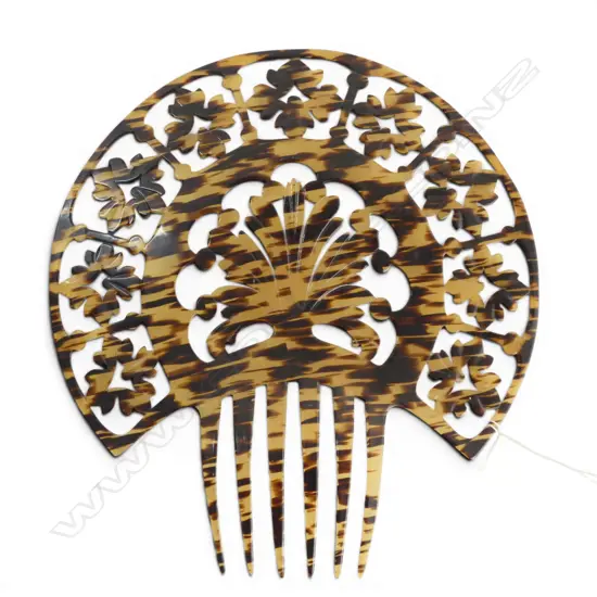 FAUX TORTOISESHELL COMB 315x295mm