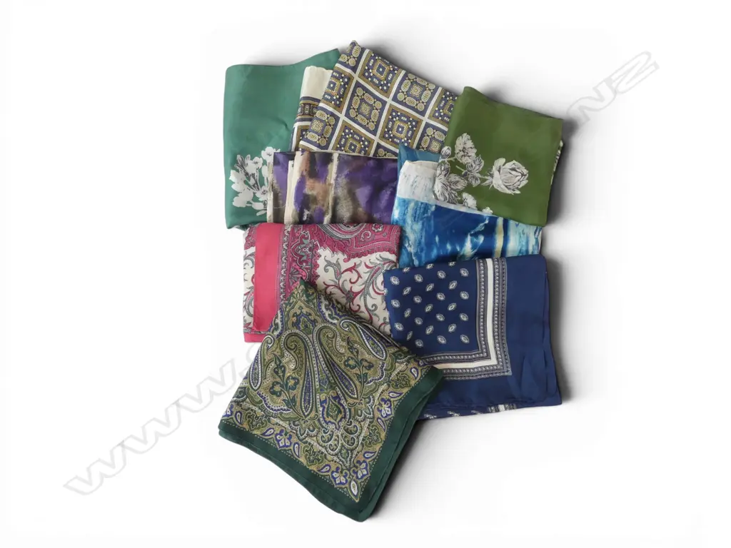 8 SILK SCARVES  Image 1++