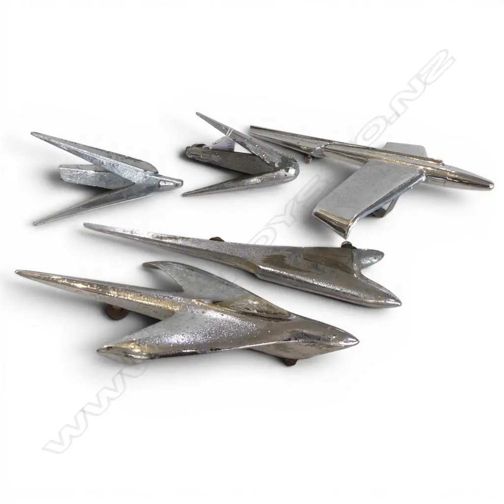 5 STYLISED EARLY 20thC CAR MASCOTS L.300mm Image 1++