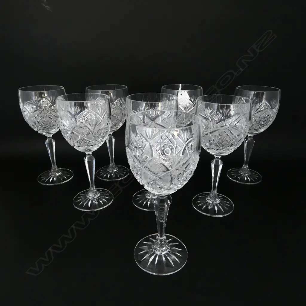 SET 8 VINTAGE EUROPEAN CUT CRYSTAL WINE GLASSES, H.170MM Image 1++