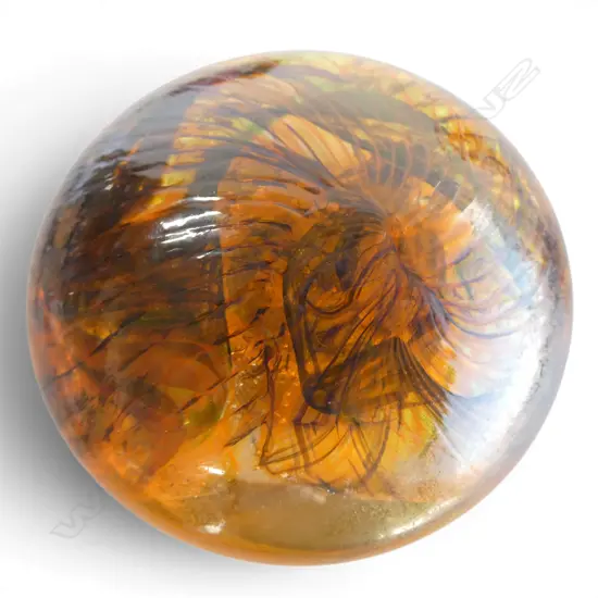 PETER RAOS ART GLASS PAPERWEIGHT signed & dated 2014 Dia.100mm