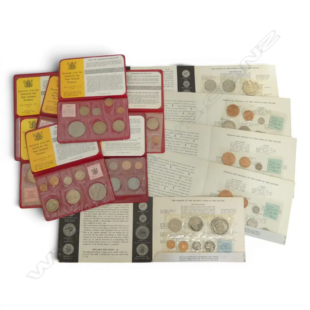 13 NEW ZEALAND COIN SETS Image 1++