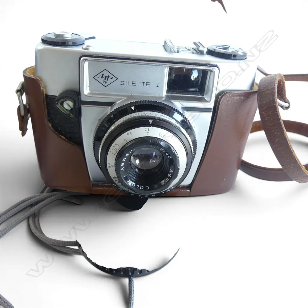 VINTAGE CAMERAS ETC Image 1++