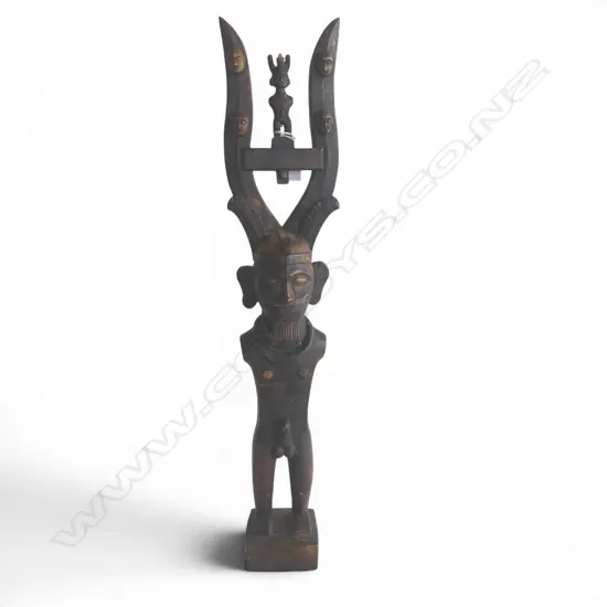 CARVED WOODEN TRIBAL FIGURE H.710mm