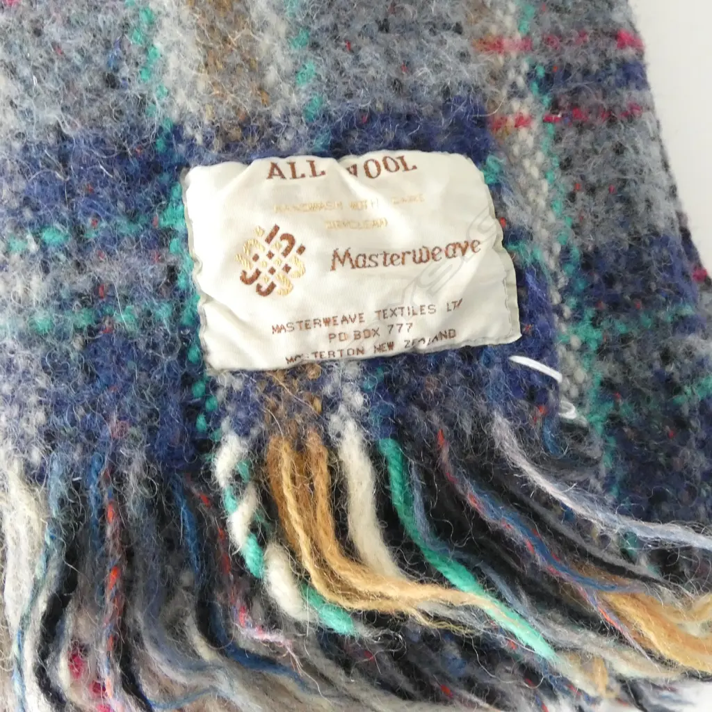 MASTERWEAVE ALL WOOL BLANKET Image 1++