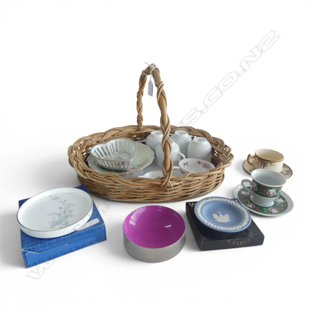 BASKET OF FINE CHINA PCES ETC: Royal Crown Derby + Satsuma wisteria c & s + R/Doulton etc Image 1++