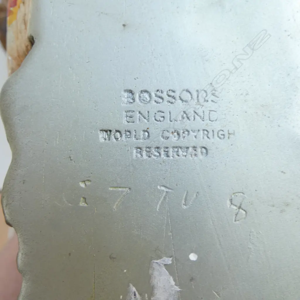 2 BOSSON WALL FIGURES H.400mm Image 1++