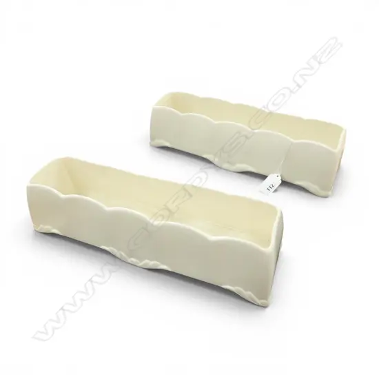 PR CROWN DEVON MANTLE VASES, L.300mm