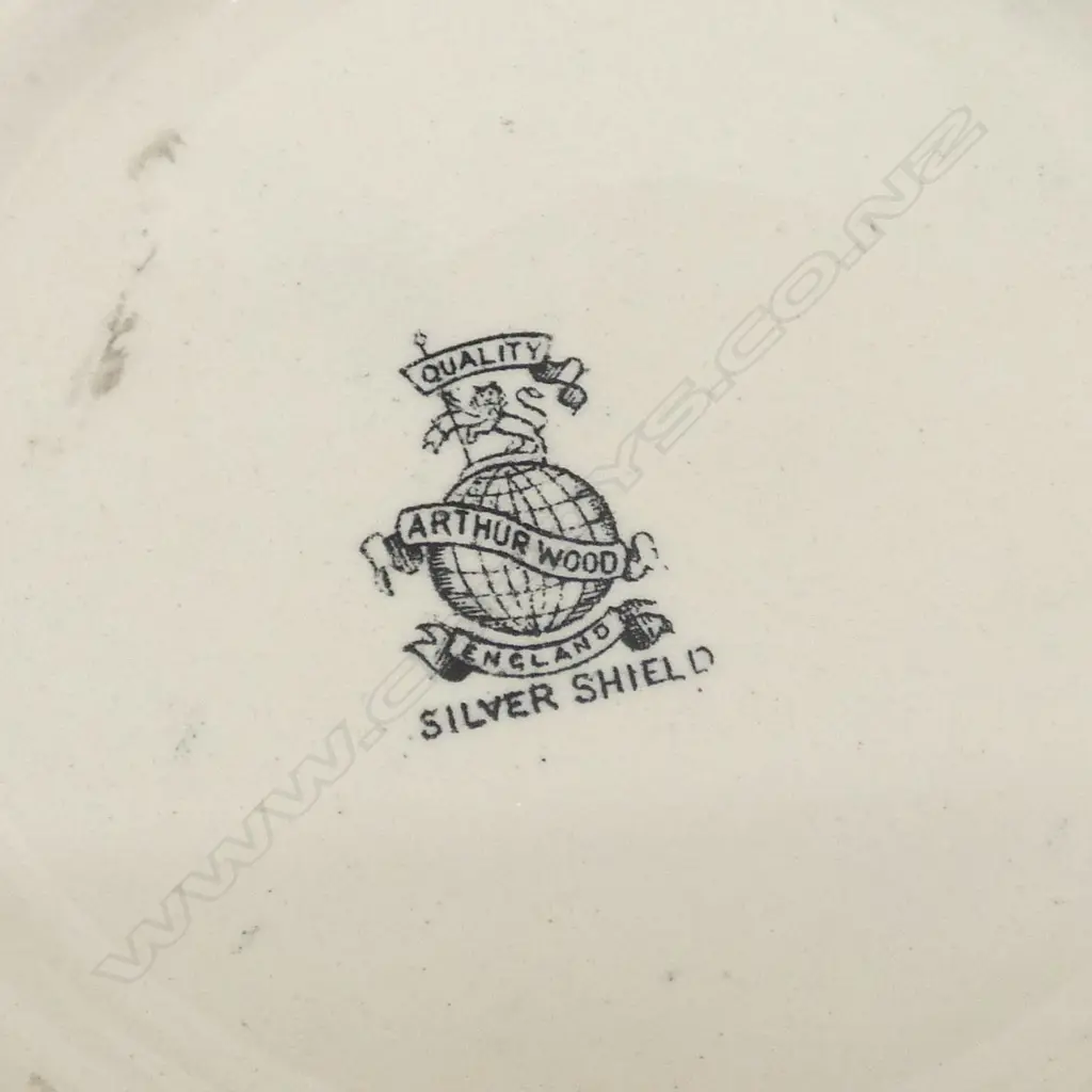 5 PCE ARTHUR WOOD 'SILVER SHIELD' TEASET tall jug w. spout chip and small hairline Image 1++