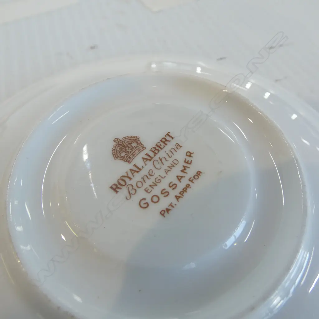 ASST. ROYAL ALBERT GOSSAMER CUPS PLATES & SAUCERS Image 1++