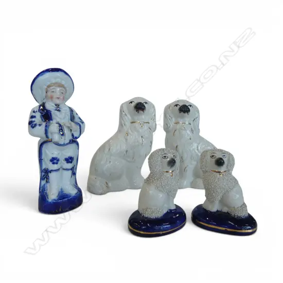2 PR STAFFORDSHIRE DOGS H.140mm + FIGURE H.175mm