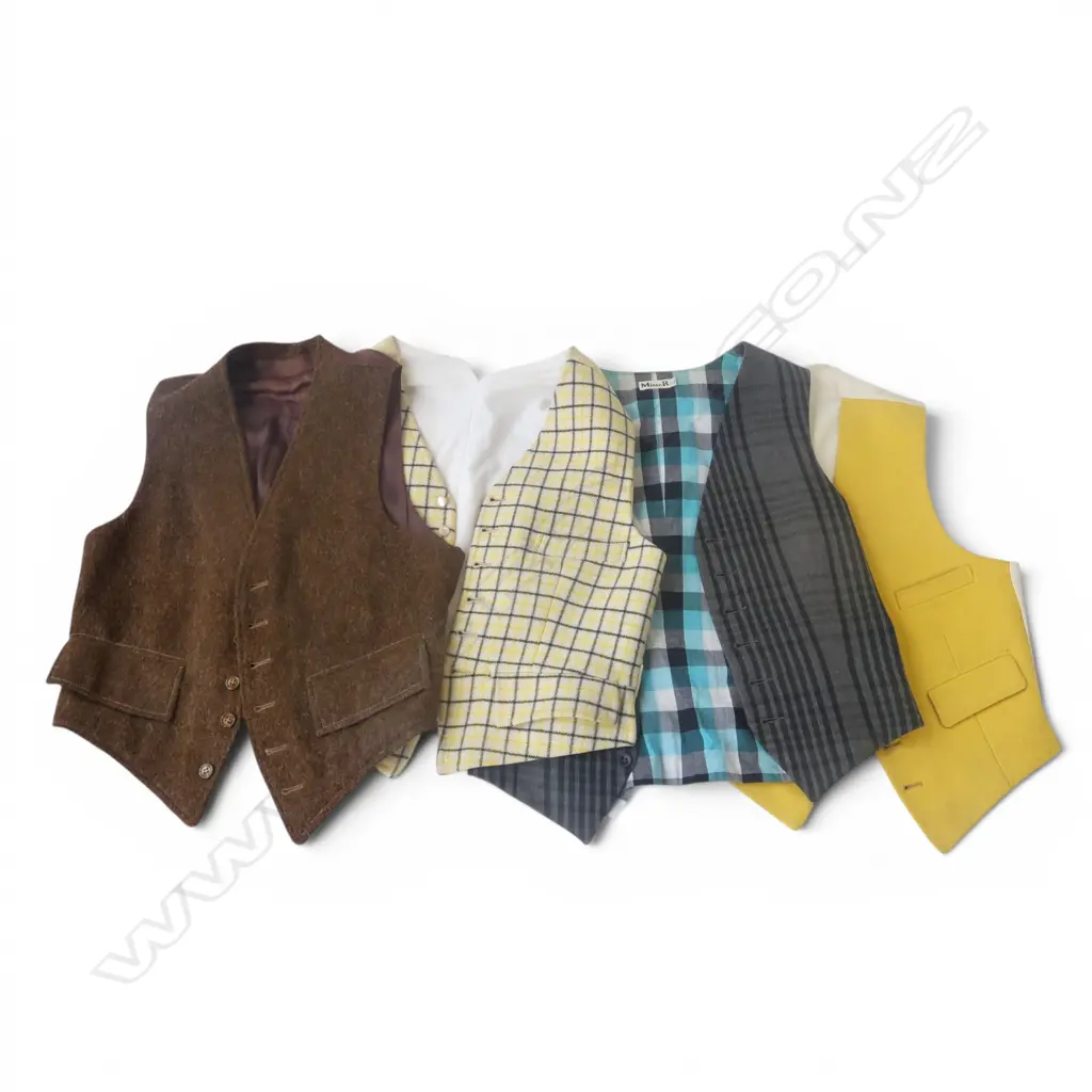 4 WAISTCOATS Image 1++