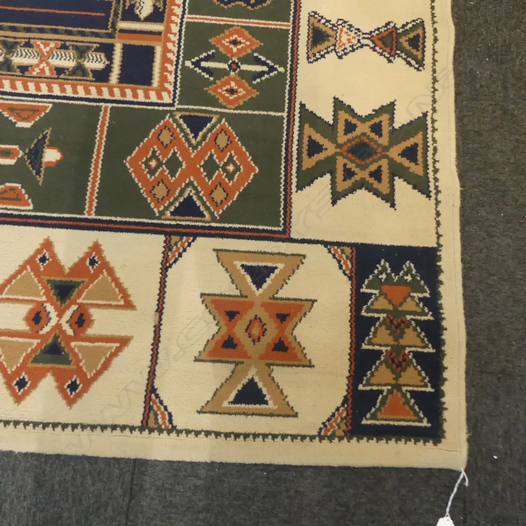MACHINED RUG 2760x1880 Image 1++