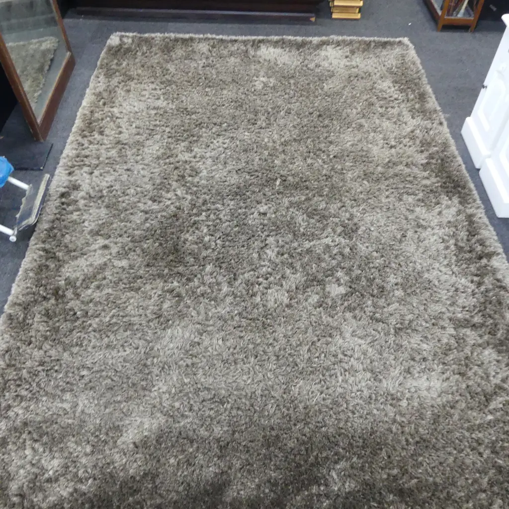 DESIGNERS GUILD RUG 3000x2000mm Image 1++